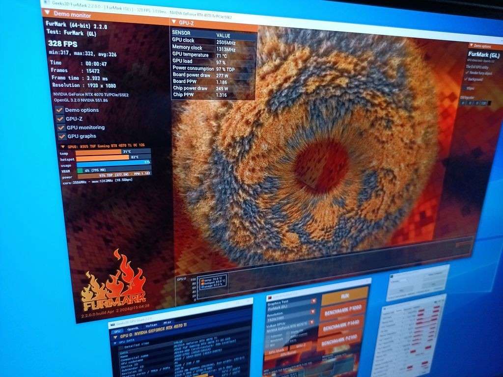 FurMark 显卡压力测试界面截图
